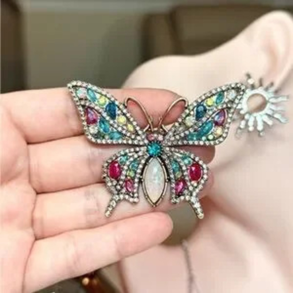 Multicolor Butterfly Brooch - Picture 2 of 9